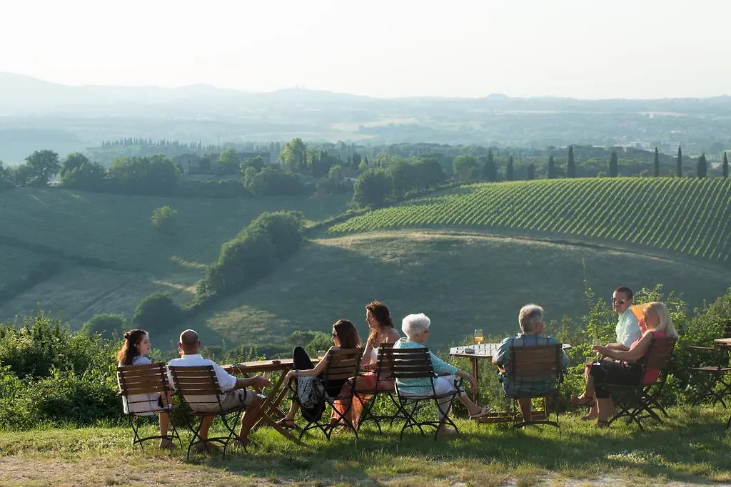 Farm stay Villa Montecastello Monteriggioni